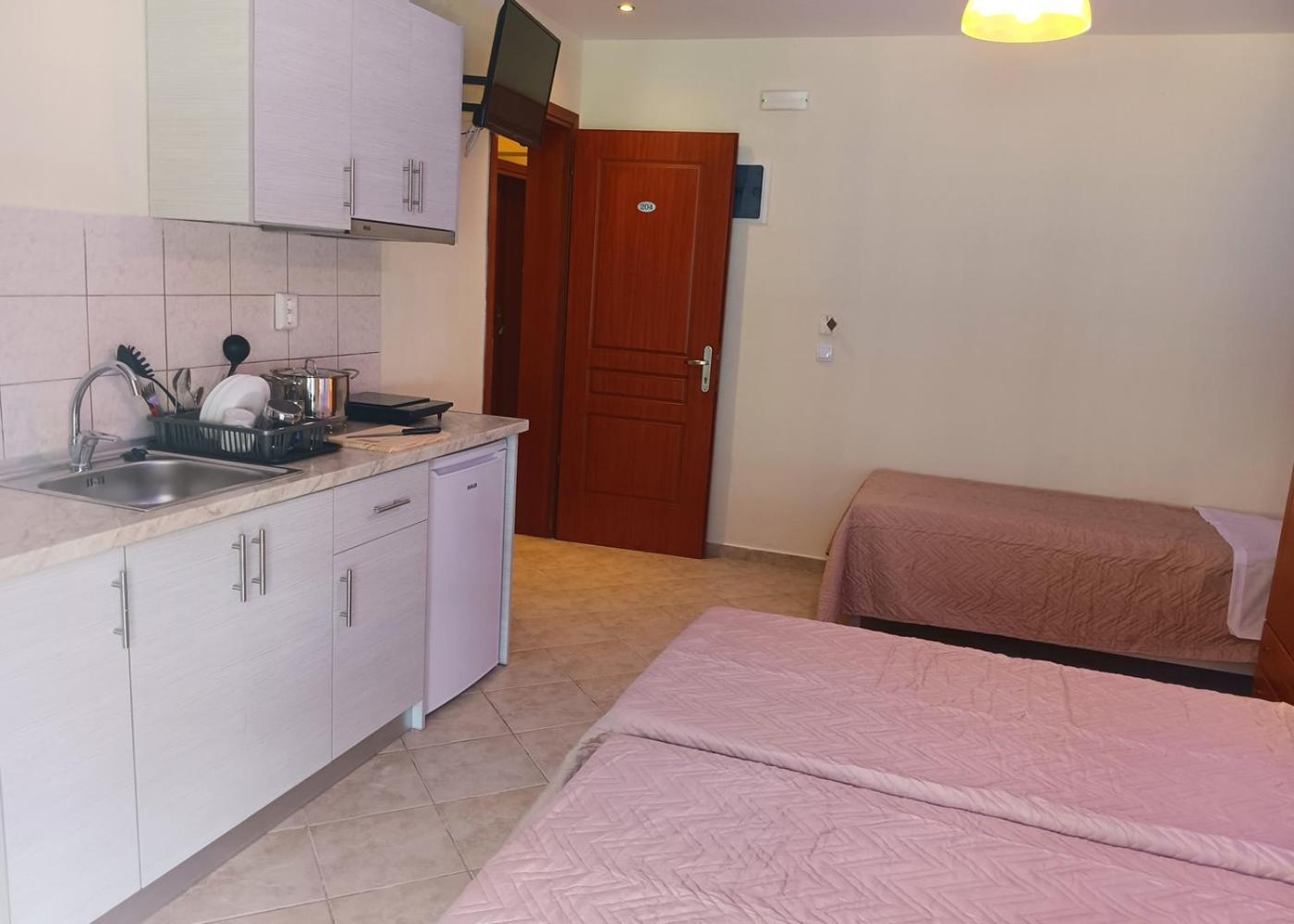 Oasis Blue Inn Leptokaryá Ngoại thất bức ảnh