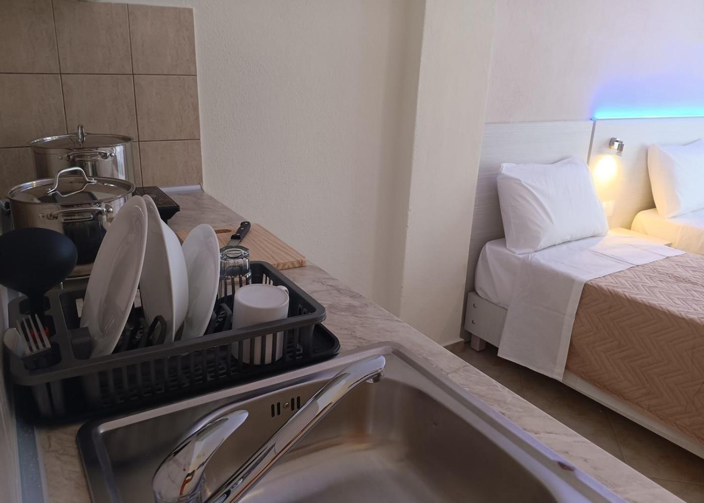 Oasis Blue Inn Leptokaryá Ngoại thất bức ảnh