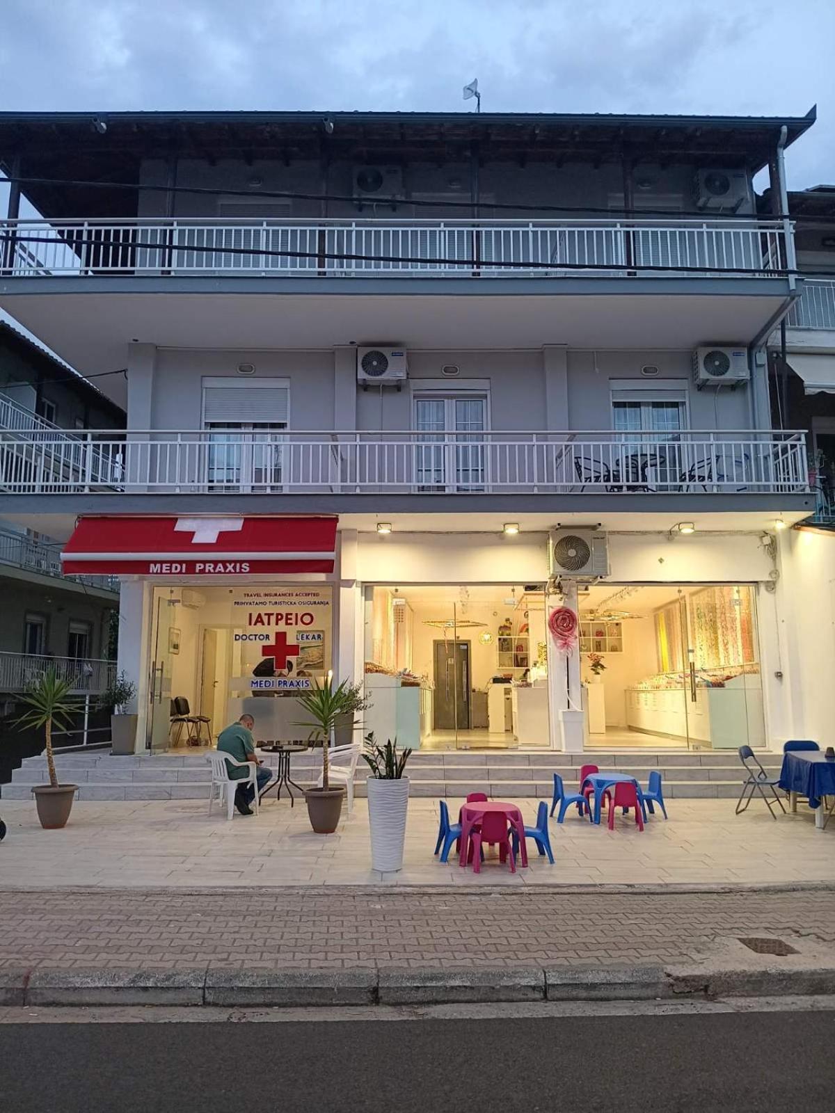 Oasis Blue Inn Leptokaryá Ngoại thất bức ảnh